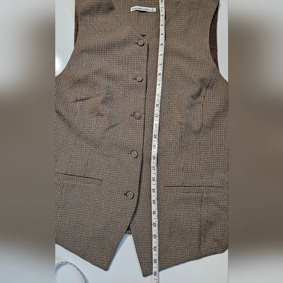 Abercrombie & Fitch Houndstooth Vest in Brown and Black - Picture 15 of 16